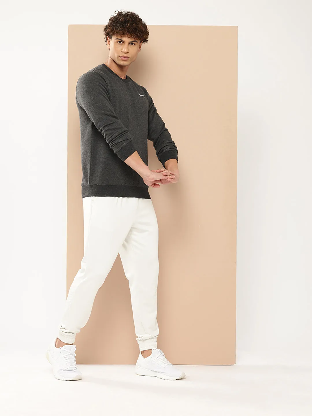 Alcis Men Grey Melange Solid Cotton Sweatshirt