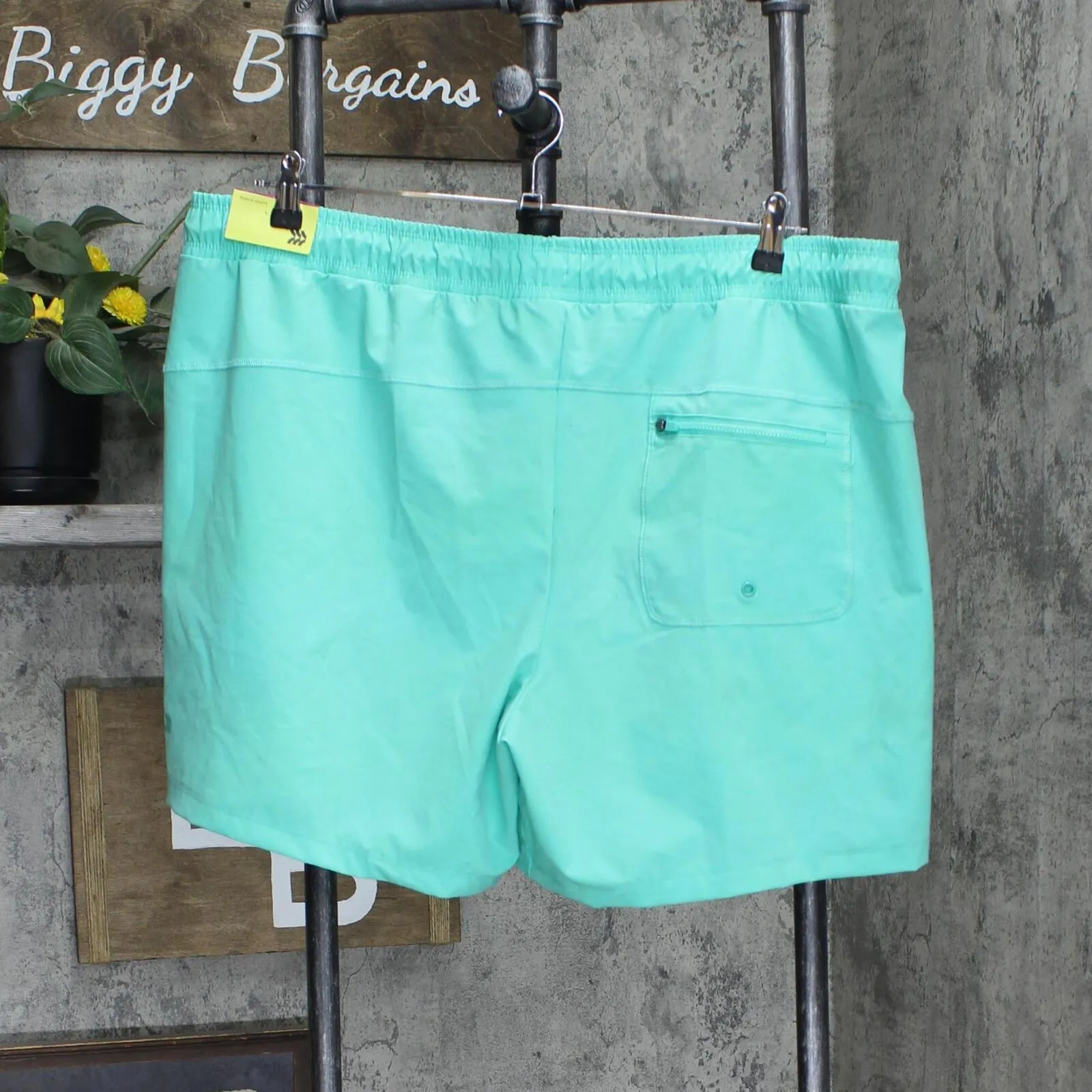 All In Motion Men's Hybrid Shorts 6" Green 2XL