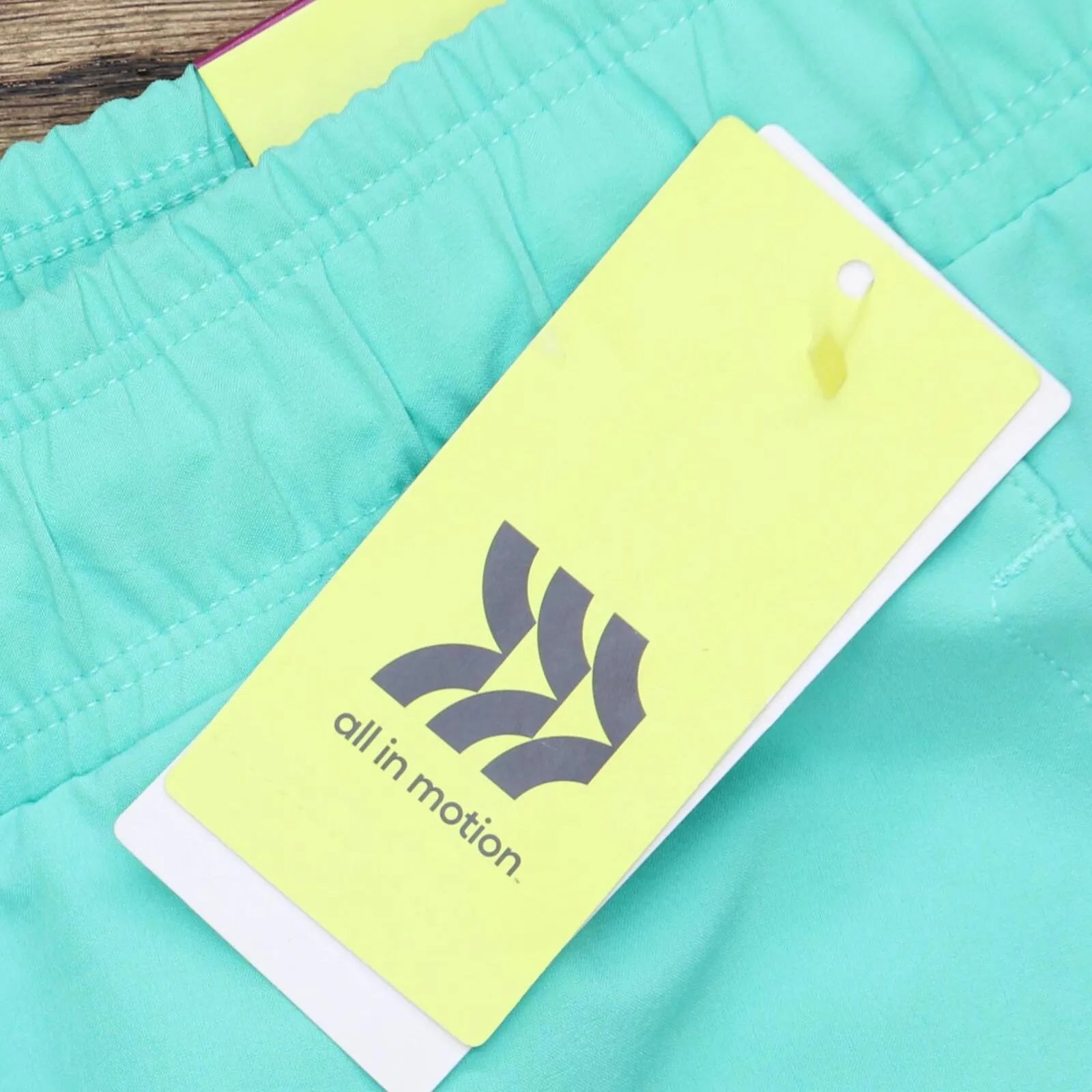 All In Motion Men's Hybrid Shorts 6" W92G09