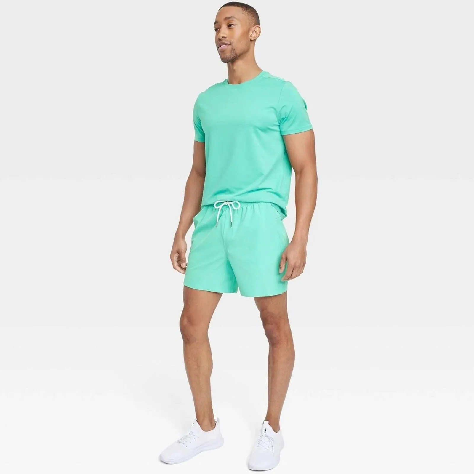 All In Motion Men's Hybrid Shorts 6" W92G09