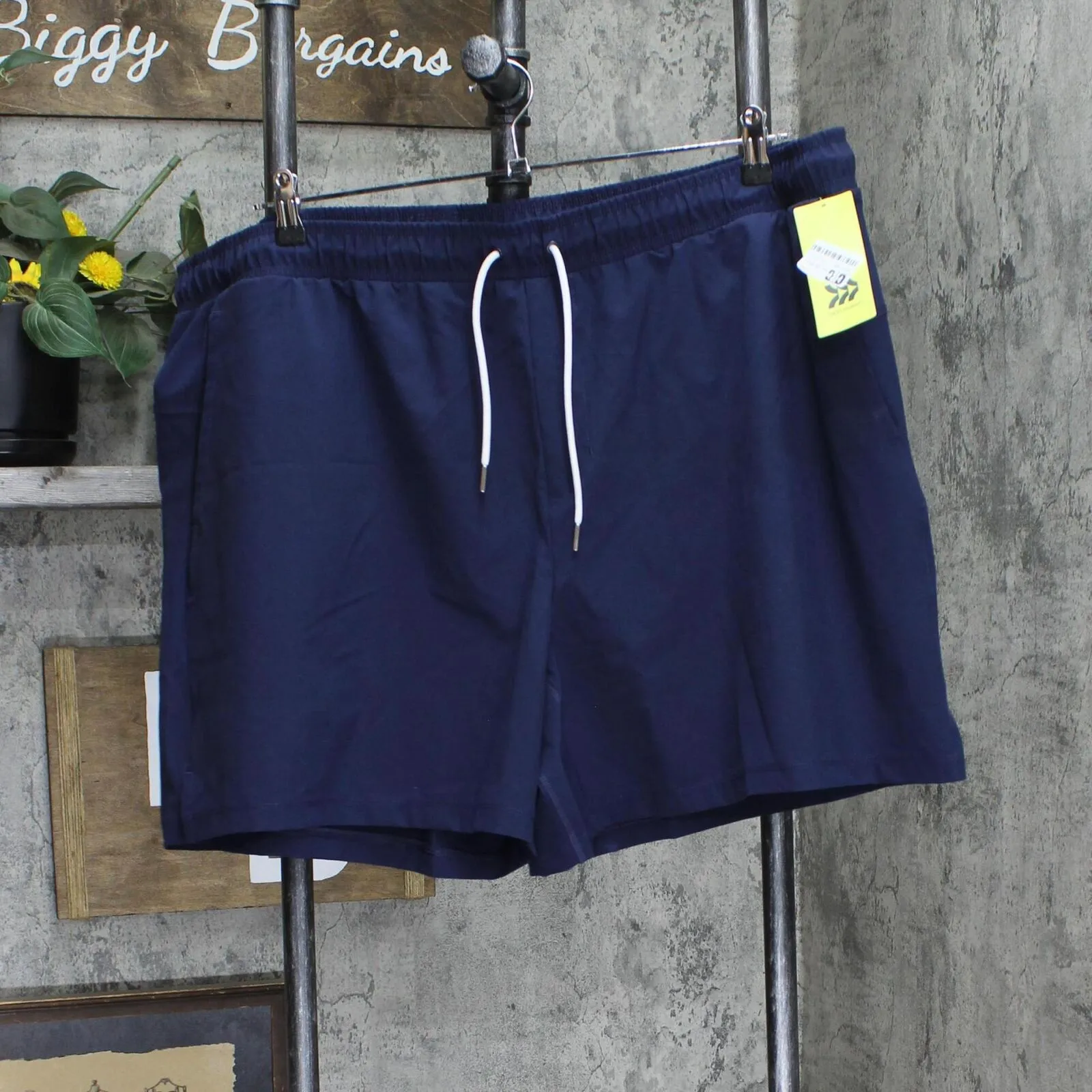 All In Motion Men's Hybrid Shorts 6" W92G09