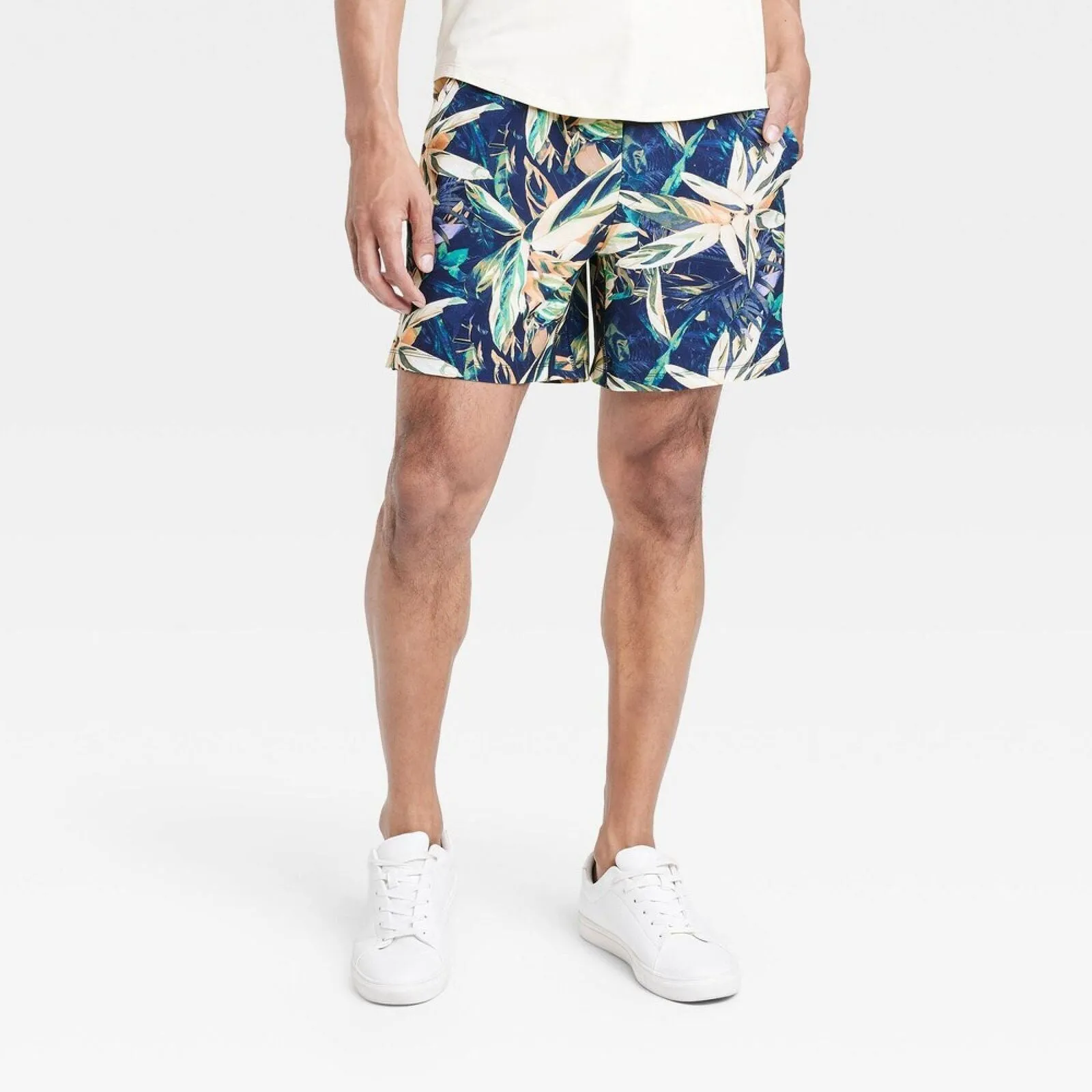 All In Motion Men's Hybrid Shorts 6" W92G09