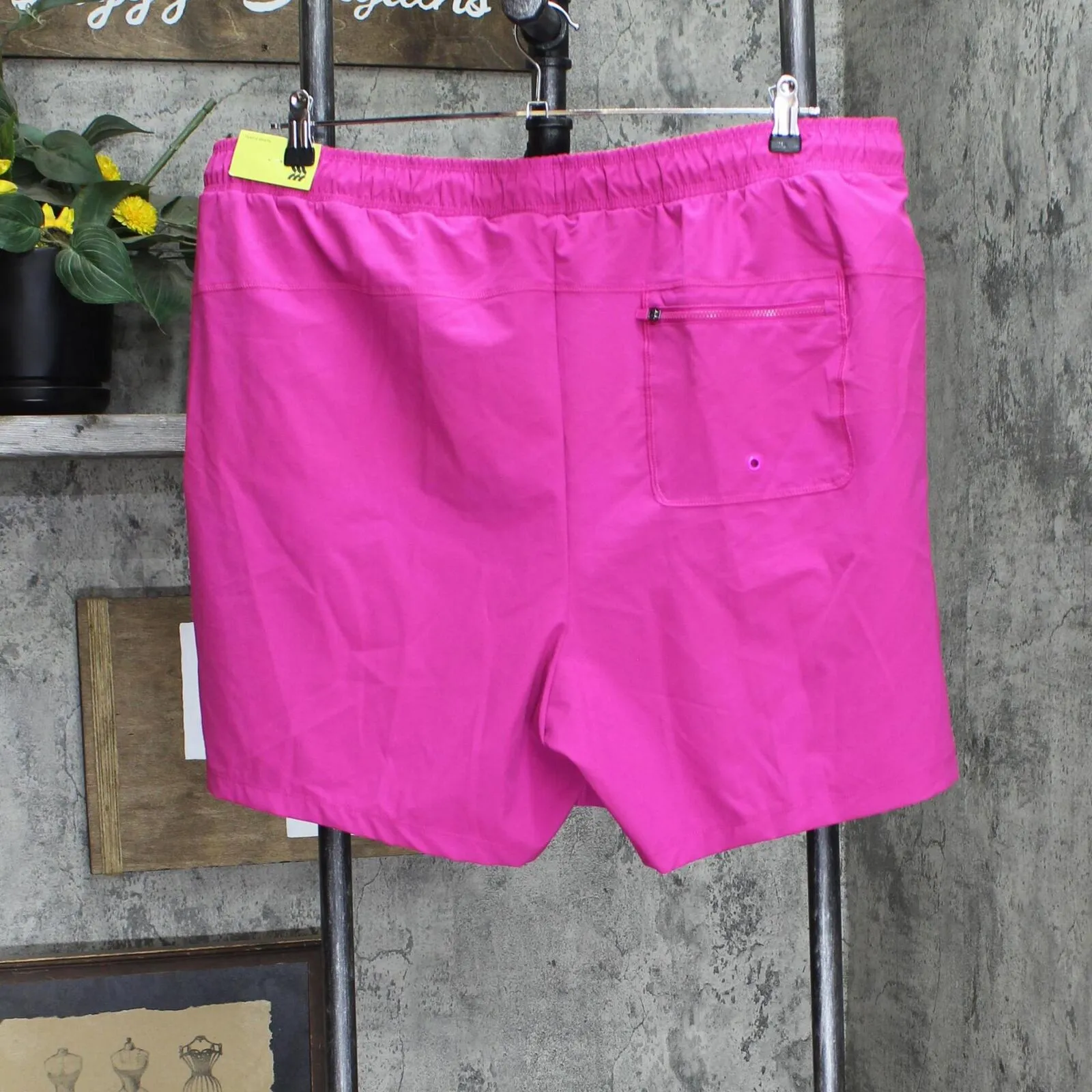 All In Motion Men's Hybrid Shorts 6" W92G09