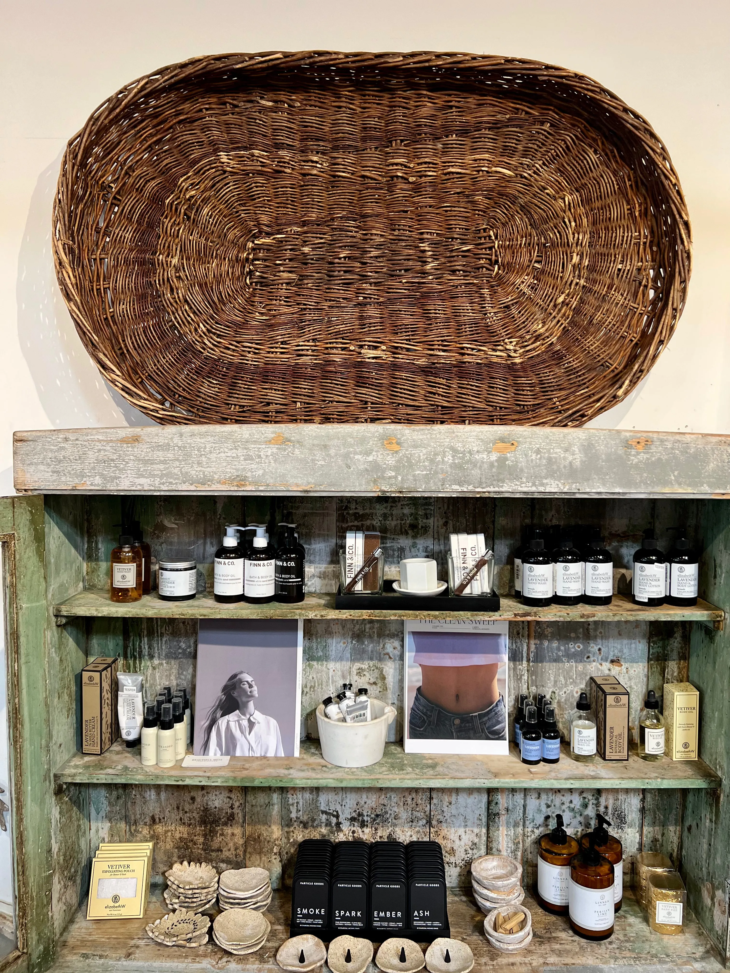 Antique Oval Wicker Tray