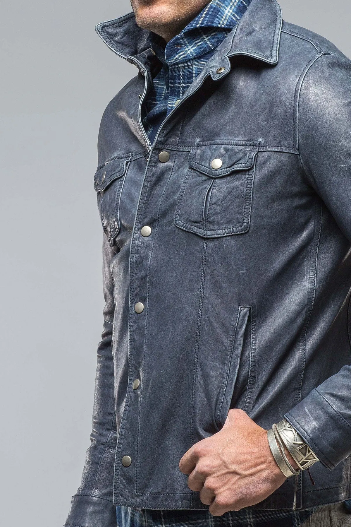 Enna 12 Month Washed Shirt Jacket In Navy