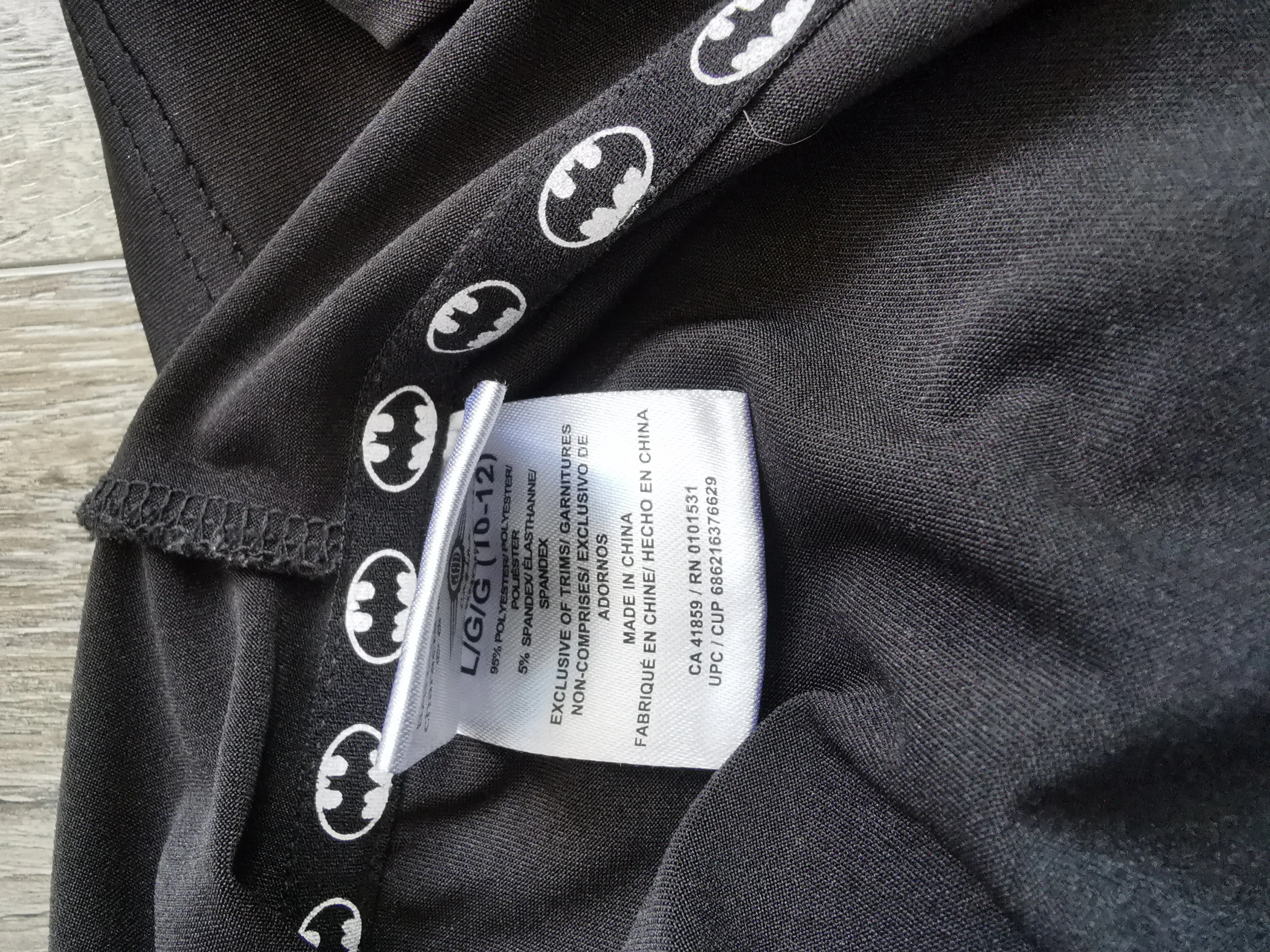 GIRL SIZE LARGE (10/12 YEARS) - BATMAN, Pullover Cropped Hoodie EUC B36