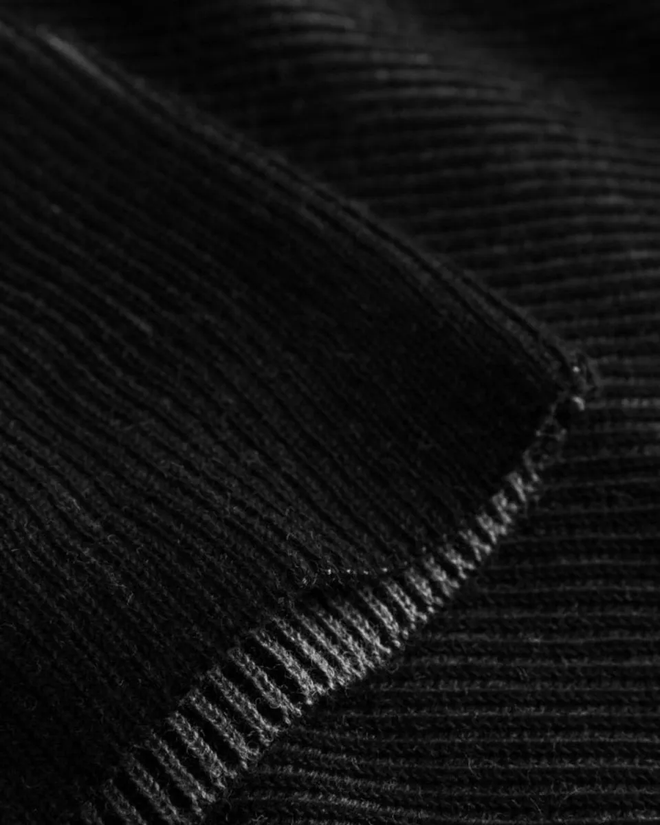 Half Zip Knit - Black