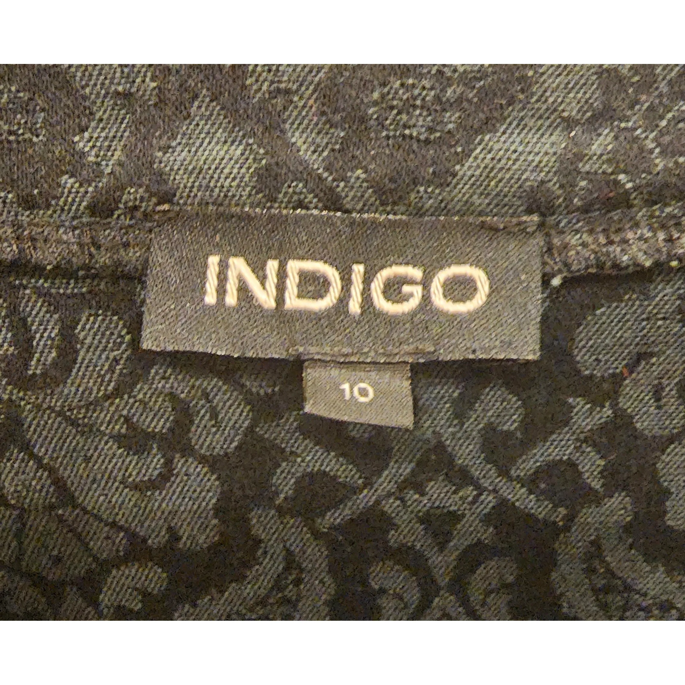 Indigo cropped black and grey jacket with subtle floral print size 10