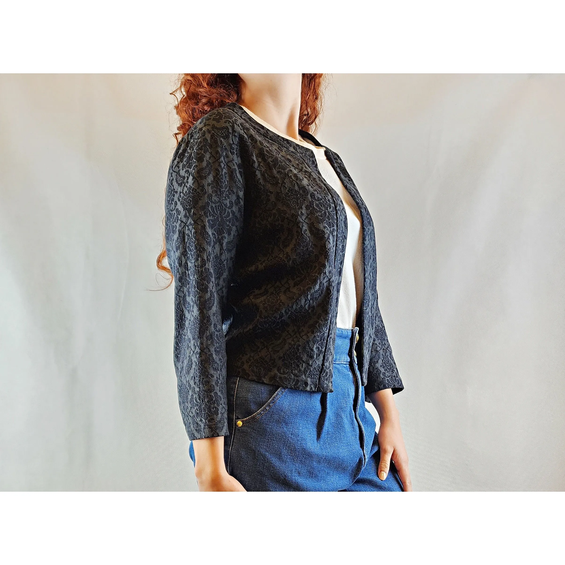 Indigo cropped black and grey jacket with subtle floral print size 10