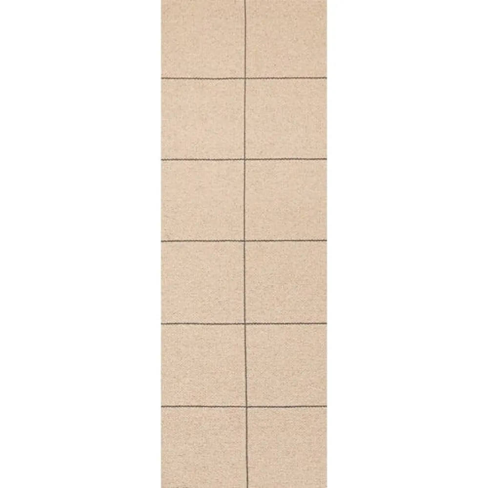 Ruth Rug 28" x 41"