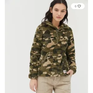 The North Face Campshire Plush Sherpa Hoodie