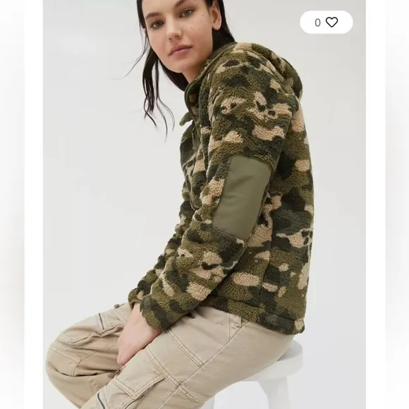 The North Face Campshire Plush Sherpa Hoodie