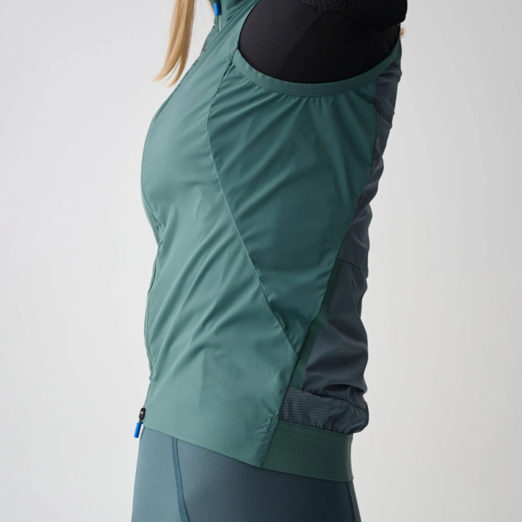 Women's Flow Vest - Dark Balsam